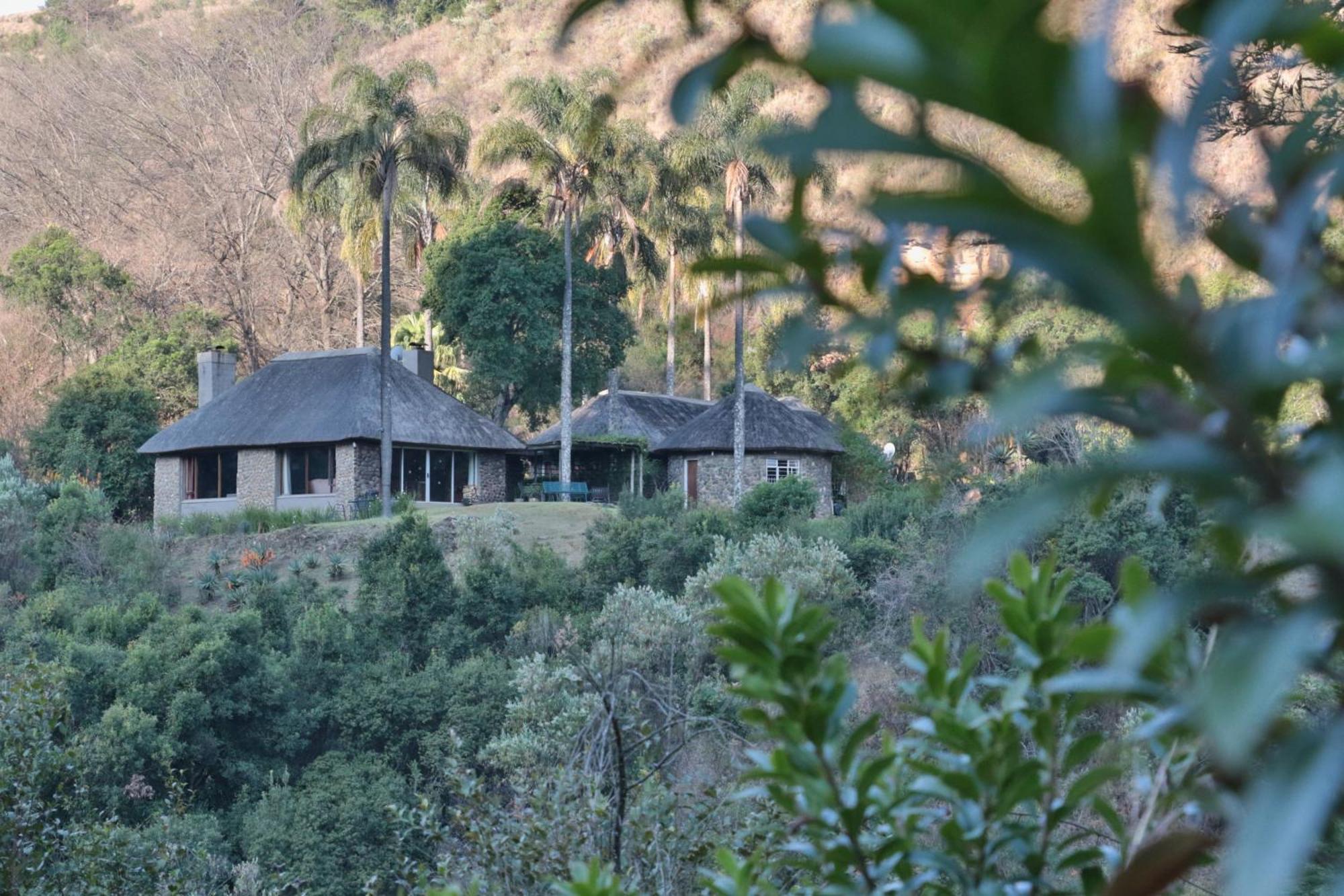 Kukummi Lodge - Formerly Mackaya Bella Country Lodge Champagne Valley Buitenkant foto