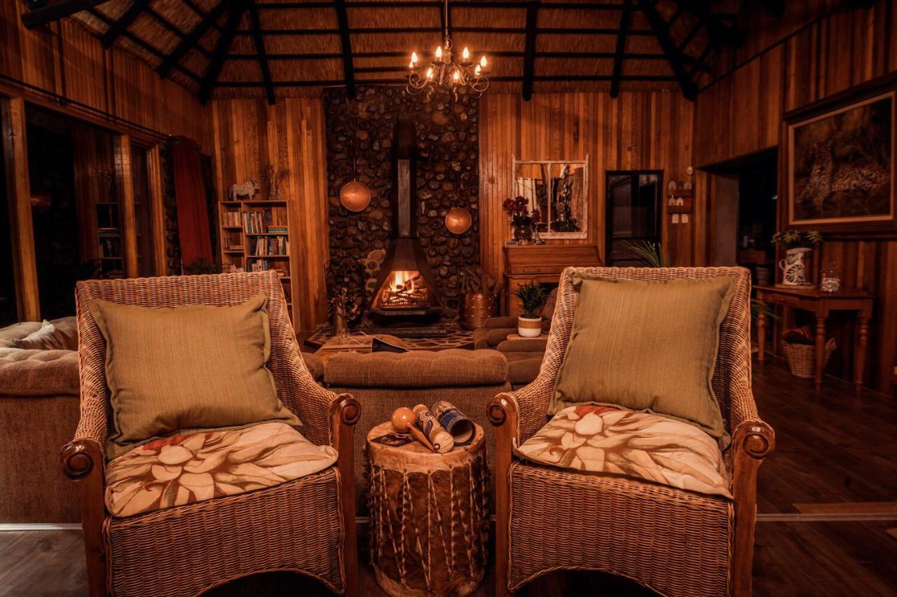 Kukummi Lodge - Formerly Mackaya Bella Country Lodge Champagne Valley Buitenkant foto